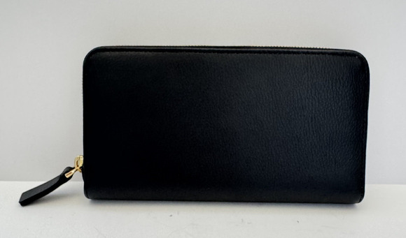 Quince Handbags - NWOT Quince Italian Pebbled Leather Continental Wallet Black Zip Close